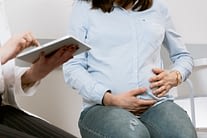 signs your body is getting ready for labor; signs labor is nearing; signs that labor is 24 to 48 hours away